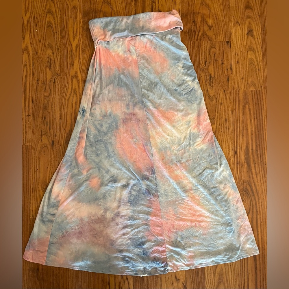 pink white gray blue tie-dye maxi skirt with a fold-over waistband Ran Moda